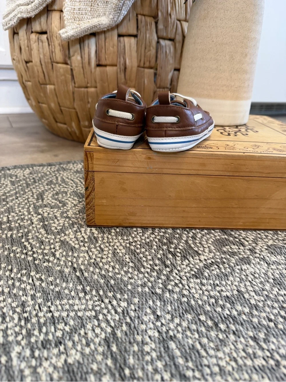 Carter's Baby Boy Brown Boat Shoes Soft Soled Crib Shoes Size 9-12 Months